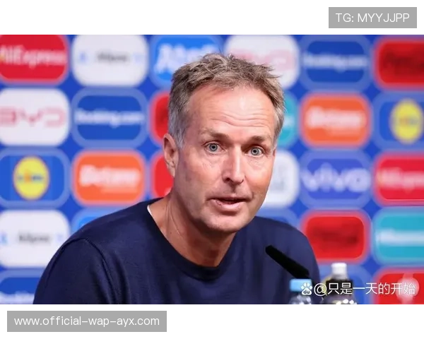 尤尔曼德高度评价勒沃库森施压时的顽强韧性